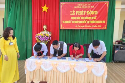 LỄ PHÁT ĐỘNG HƯỞNG ỨNG 100 NGÀY CAO ĐIỂM “BÌNH DÂN HỌC VỤ SỐ”