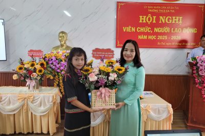 TRƯỜNG THCS EA TUL TỔ CHỨC HỘI NGHỊ VIÊN CHỨC VÀ NGƯỜI LAO ĐỘNG NĂM HỌC 2025 – 2026